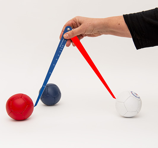 Measuring the distance between boccia balls using a measuring calliper