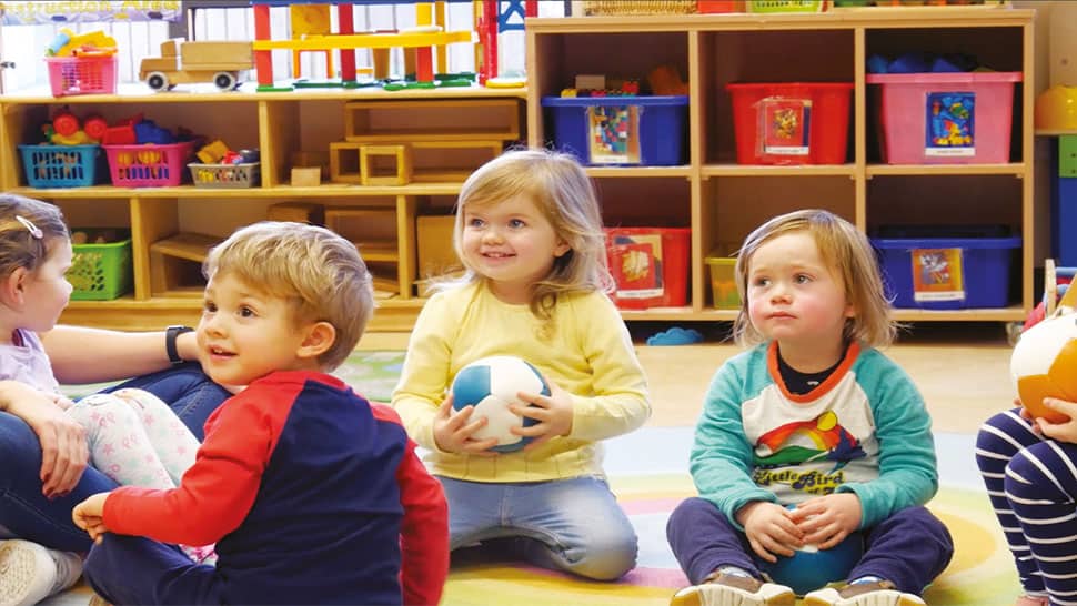 Small children playing with Petito Foam