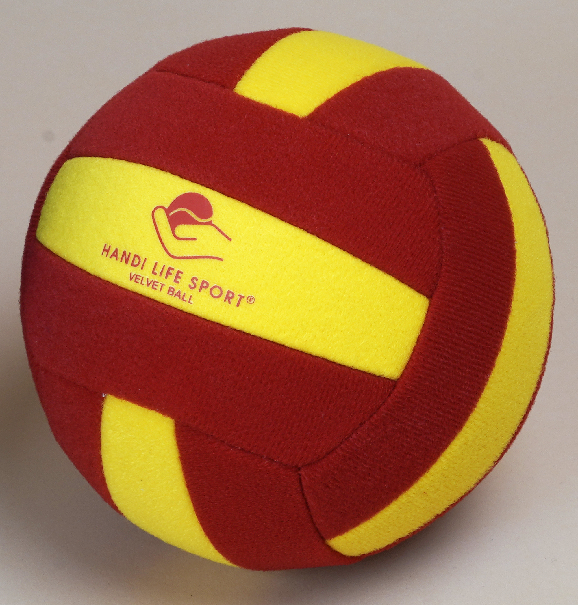 A very silent ball that doesn't make much noise when played with indoor.
